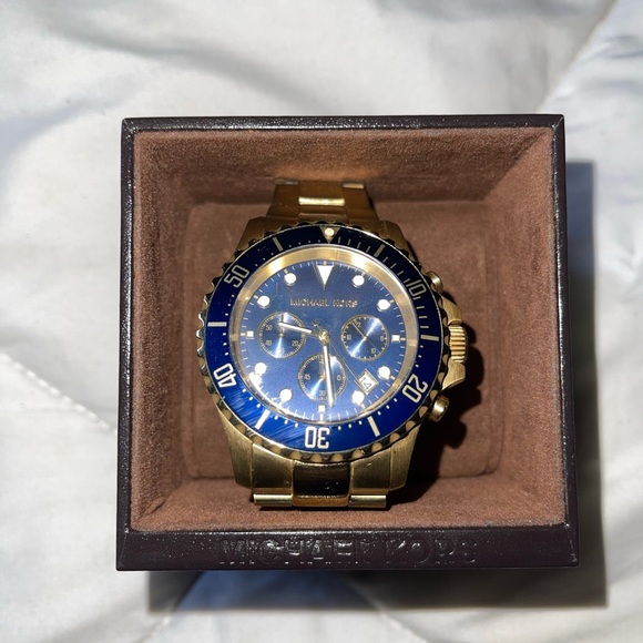 Michael Kors watch - Picture 1 of 6